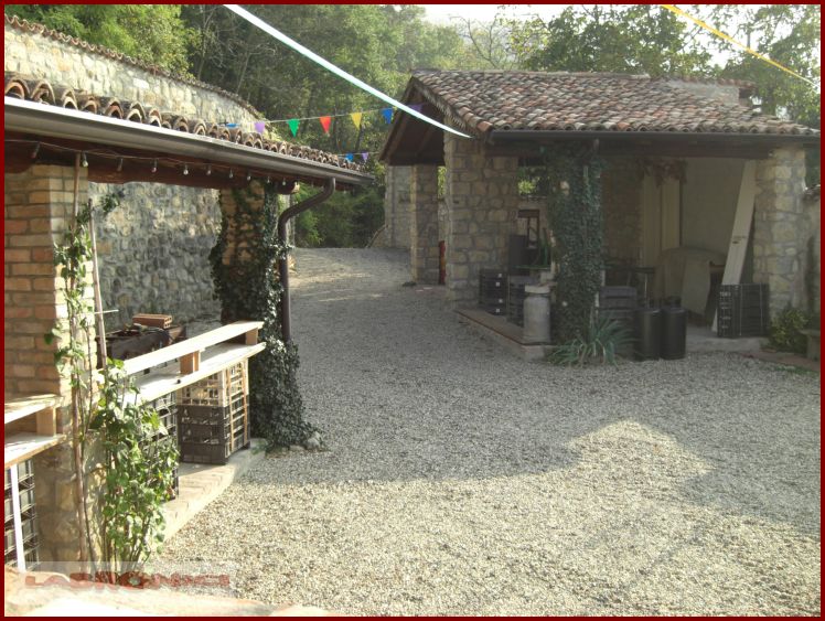 Clicca sul nome per scaricare le foto